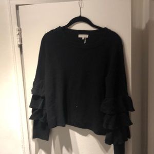 Sweater with ruffled sleeves